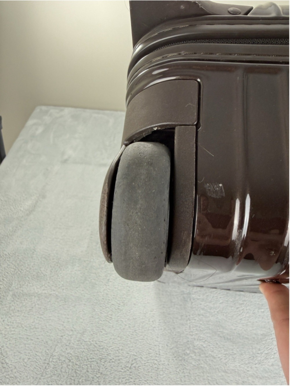Rimowa Salsa Deluxe Brown Two Wheel Carryon Suitcase 32L - Picture 14 of 16